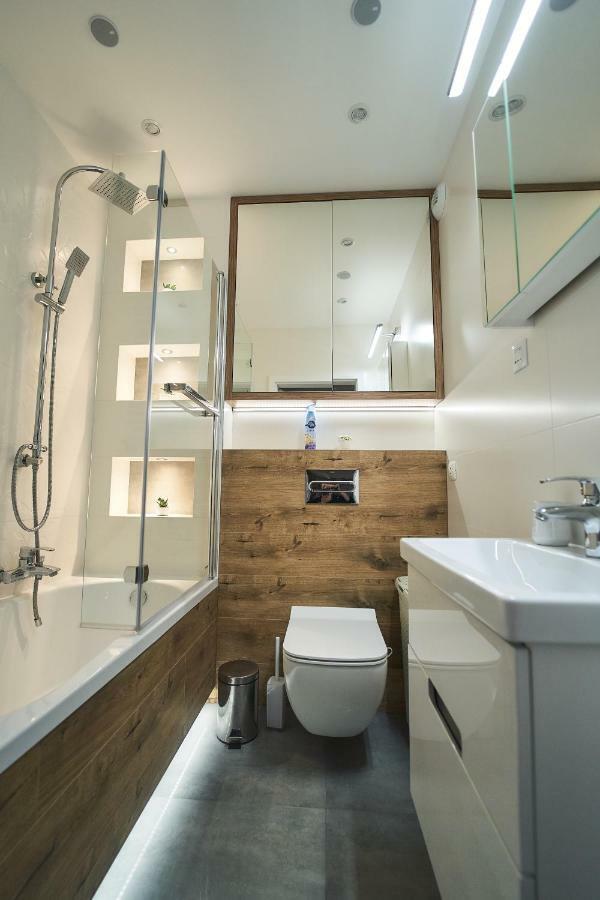 - Jacuzzi Rzeszów